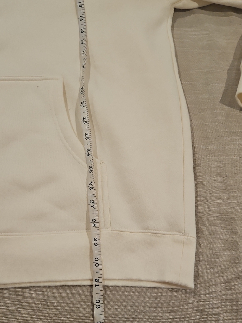 Taylor Swift | The Eras Tour I Beige Hoodie Size L - Picture 10 of 10
